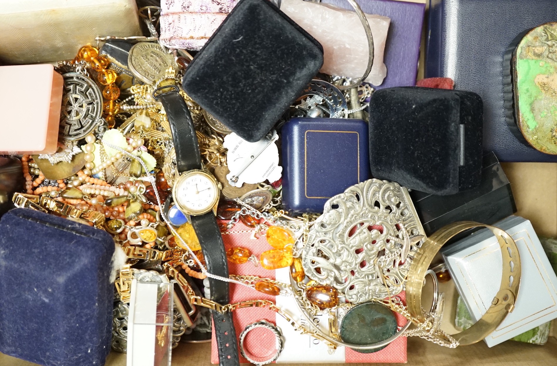 A 2017 Platinum Wedding Platinum Proof Quarter Sovereign, a pair of Middle Eastern yellow metal earrings stamped 917 and a quantity of assorted items including costume and other jewellery.